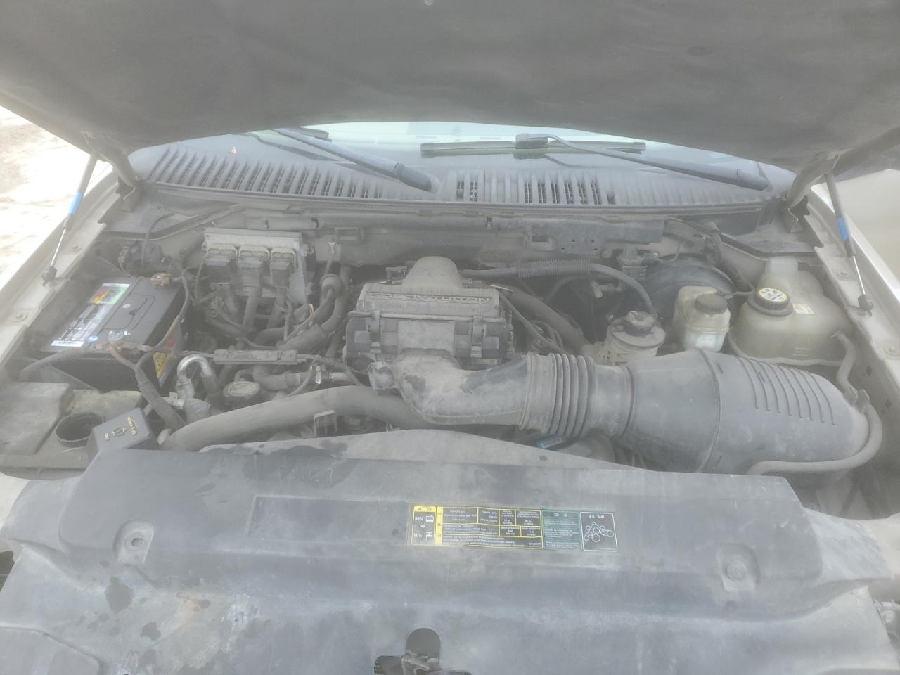 2005 Ford Expedition - Image 14