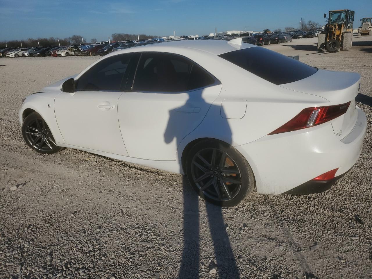 2014 Lexus IS - Image 2
