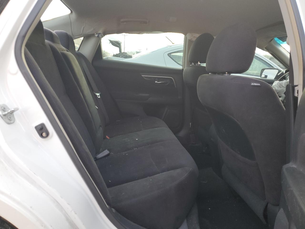2013 Nissan Altima - Image 10