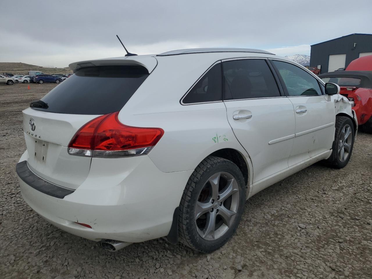 2009 Toyota Venza - Image 3