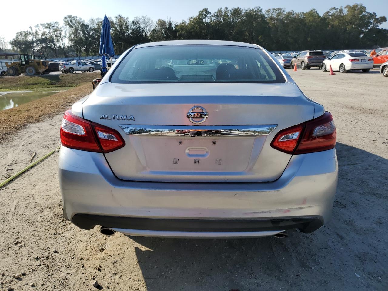 2016 Nissan Altima - Image 6