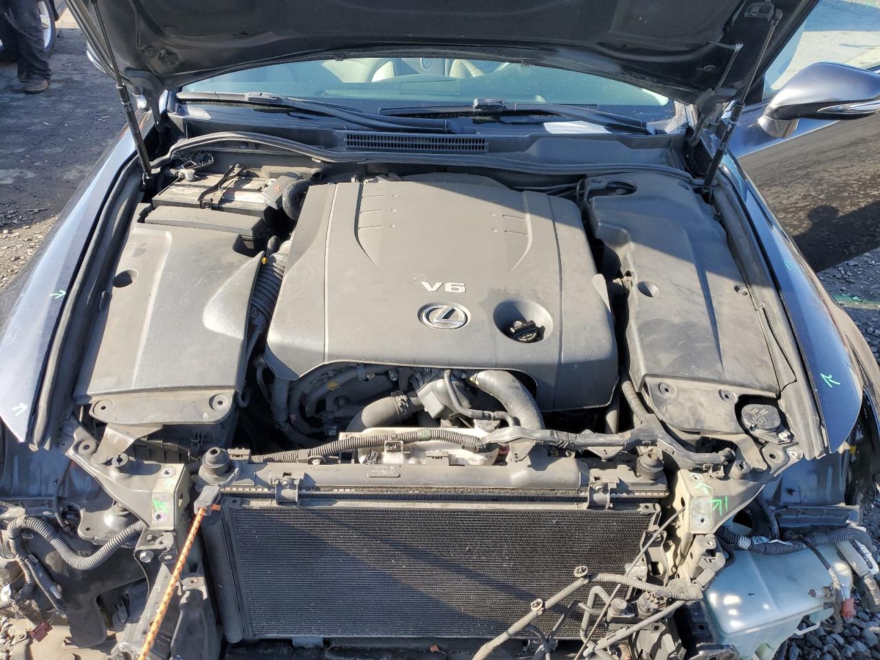 2009 Lexus IS - Image 11