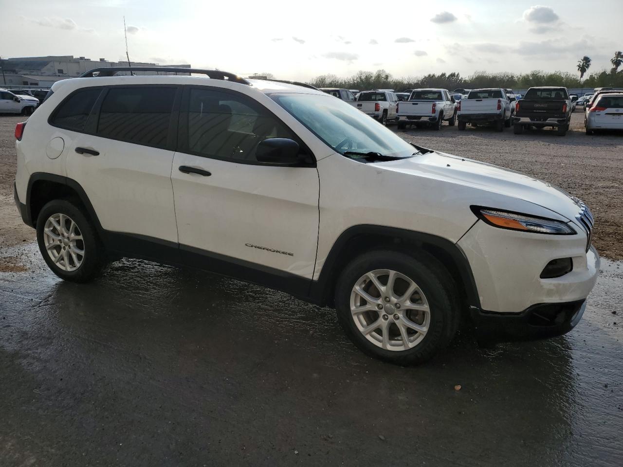 2016 Jeep Grand Cherokee - Image 4
