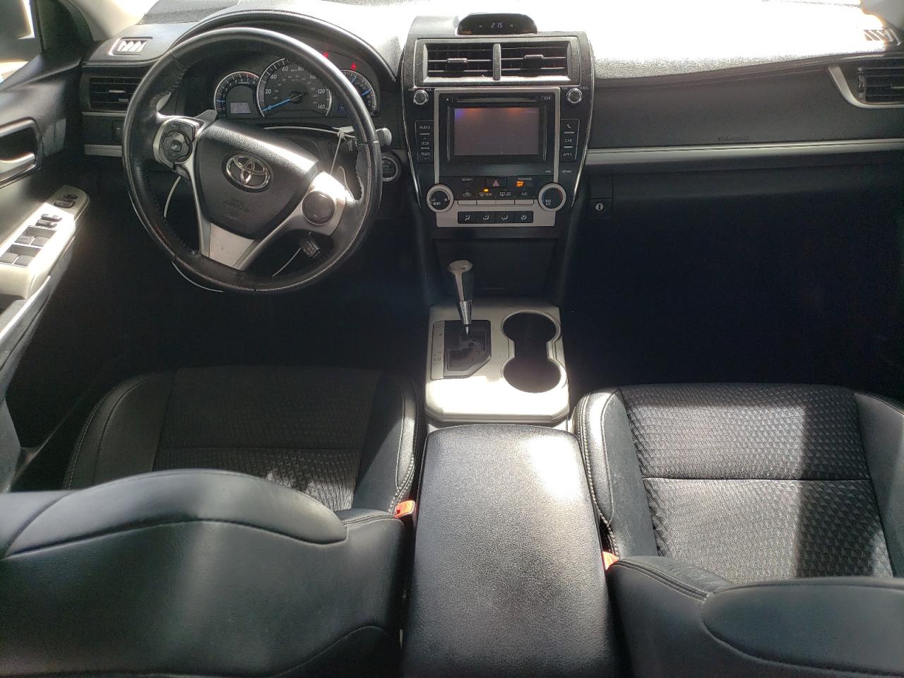 2012 Toyota Camry - Image 8