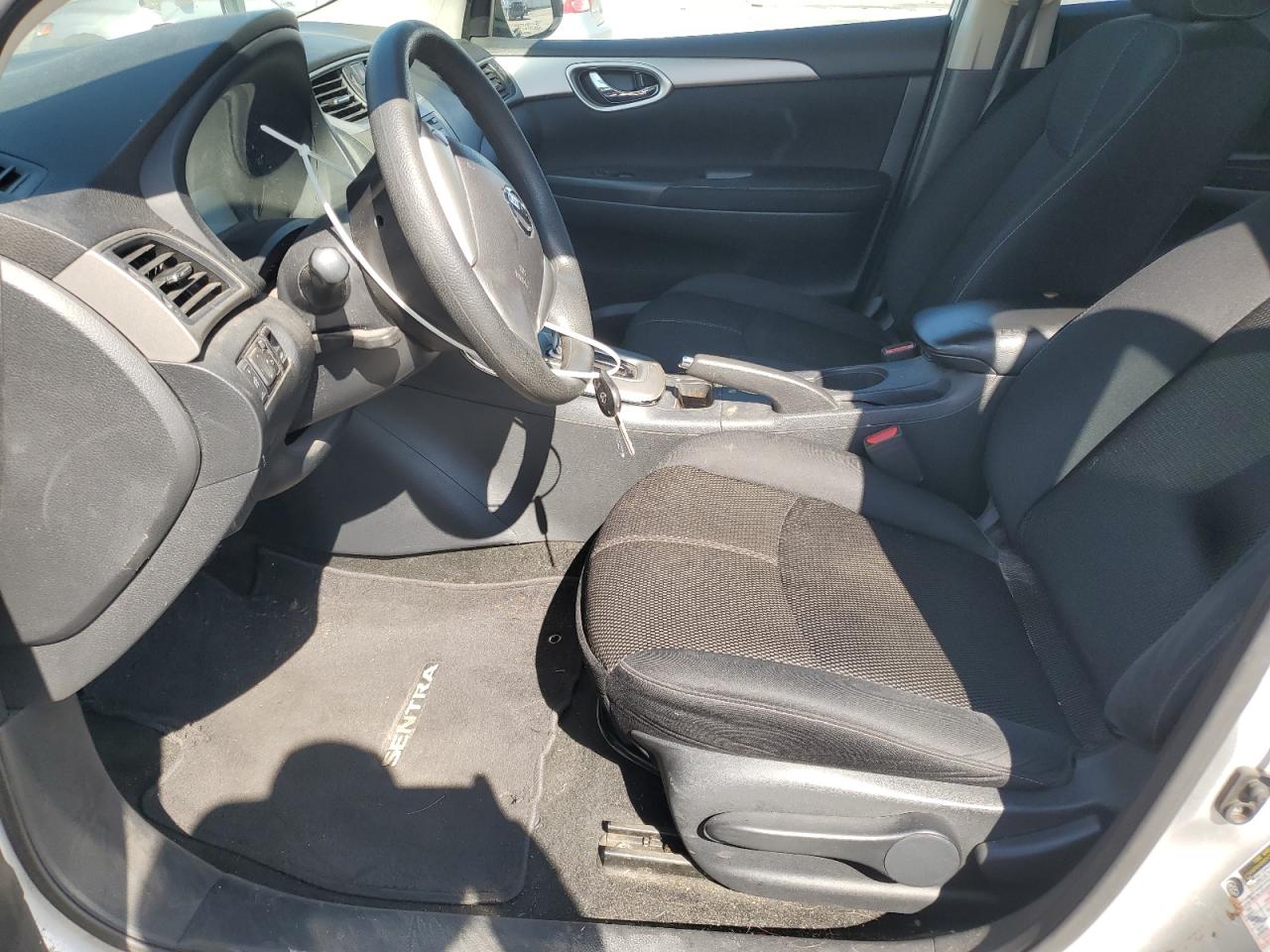 2014 Nissan Sentra - Image 7
