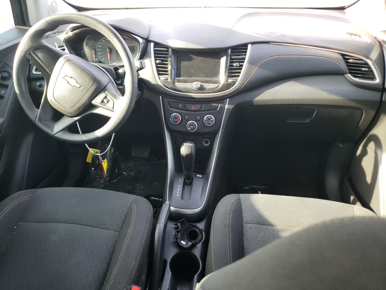 2020 Chevrolet Trax - Image 8