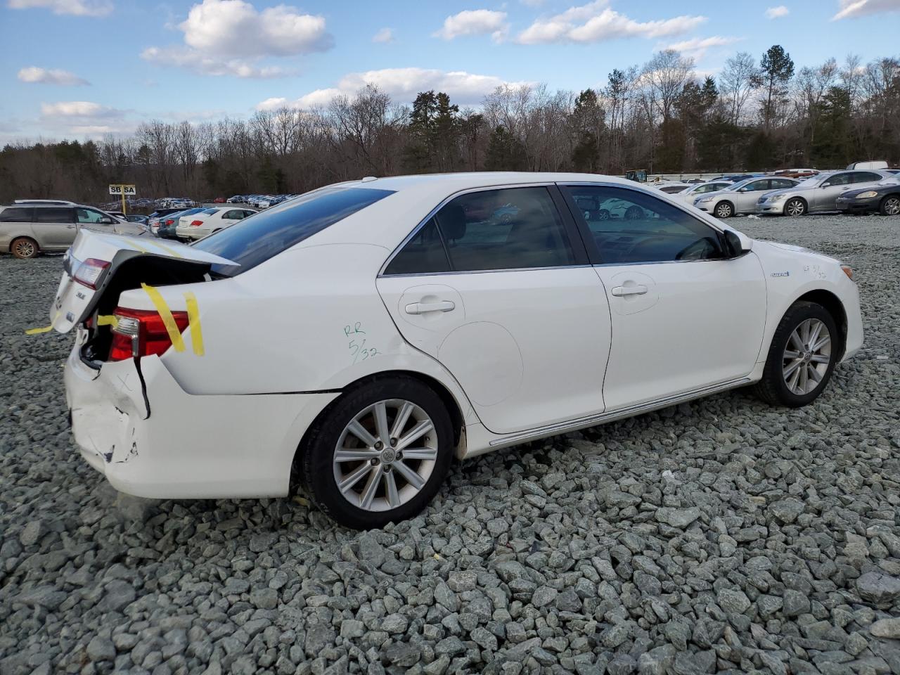 2013 Toyota Camry - Image 3
