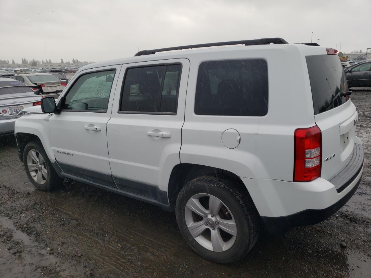 2011 Jeep Liberty (Patriot) - Image 2