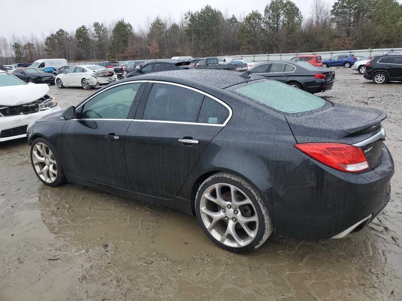 2012 Buick Regal - Image 2