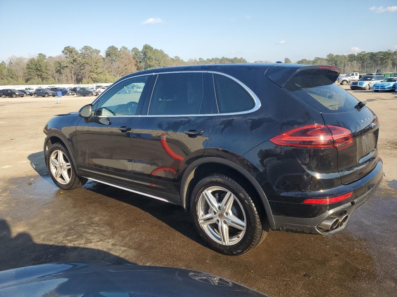 2015 Porsche Cayenne - Image 2