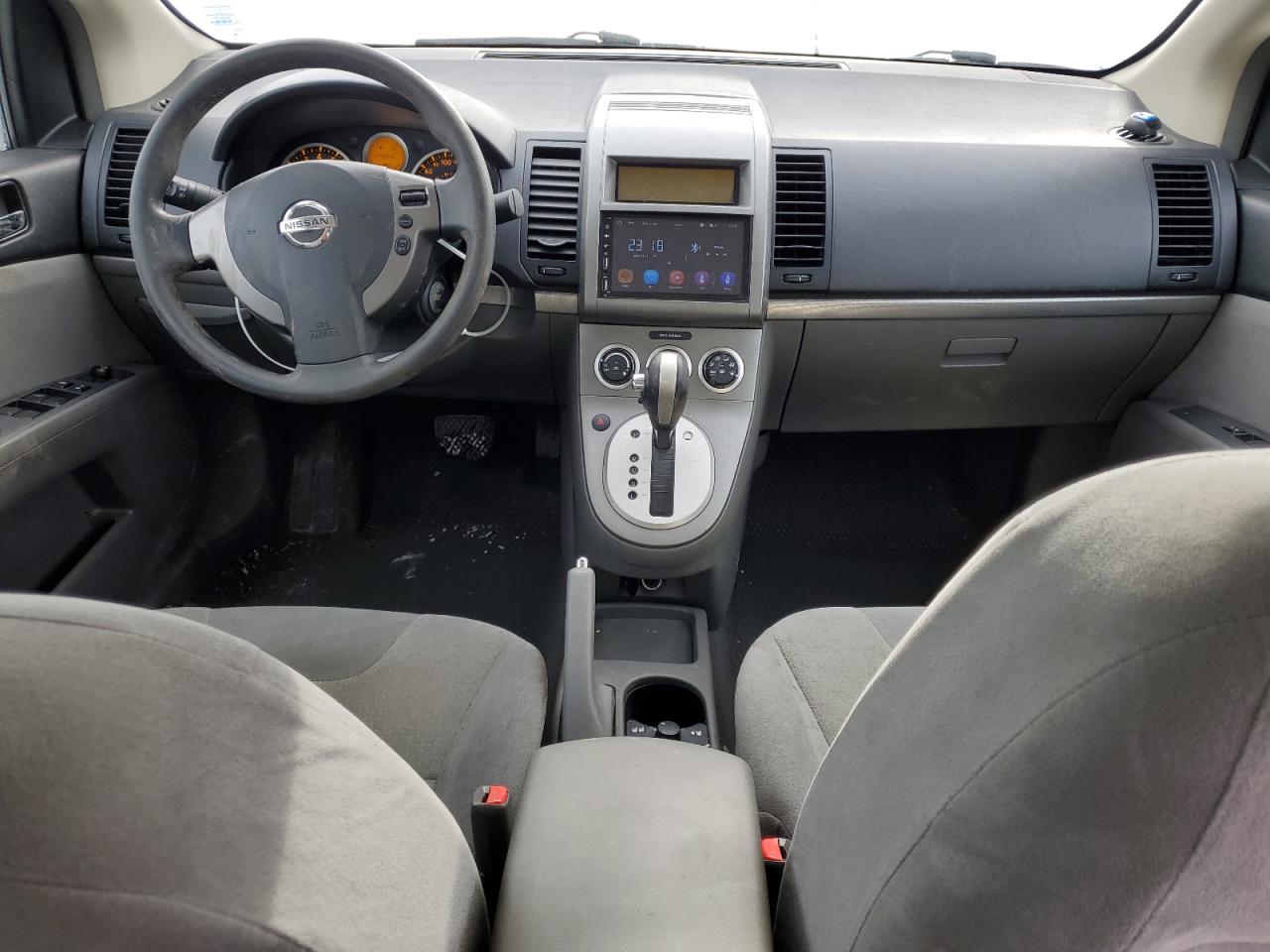 2009 Nissan Sentra - Image 8
