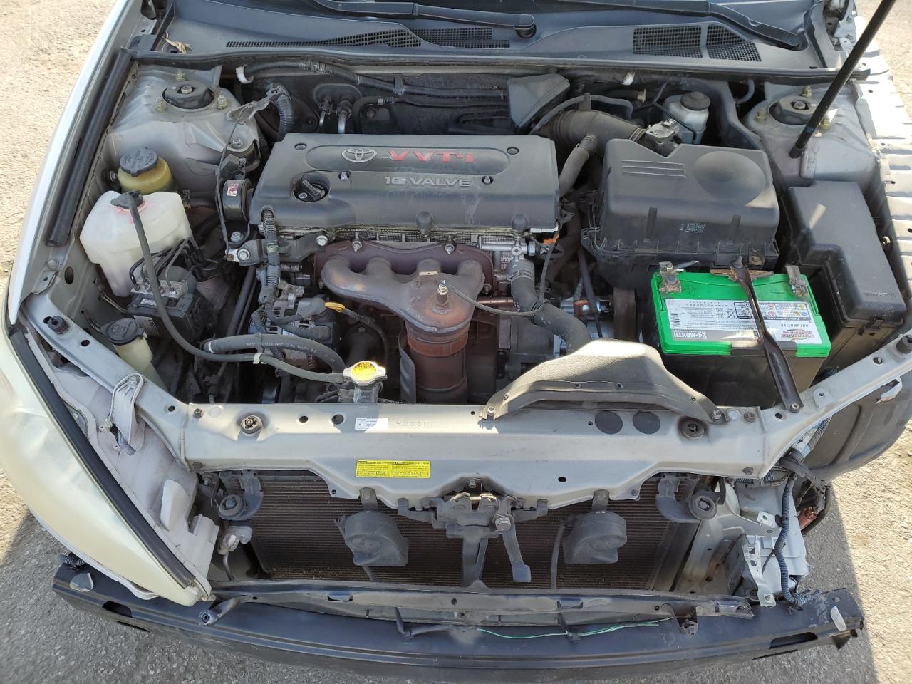 2004 Toyota Camry - Image 11