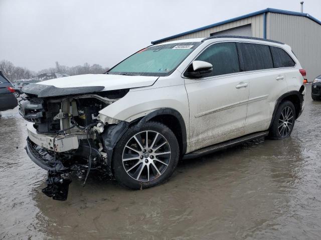 2018 Toyota Highlander Se