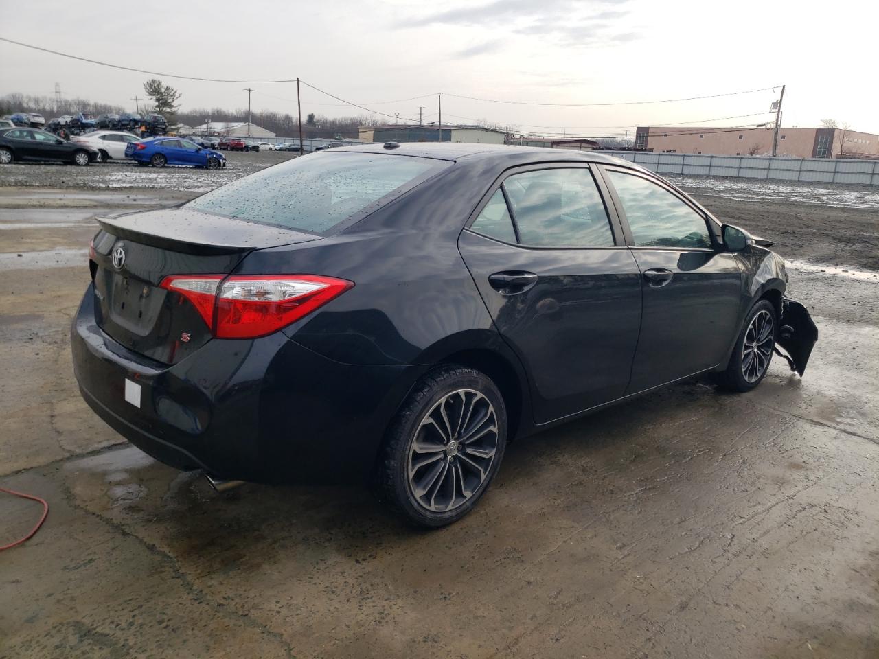 2015 Toyota Corolla - Image 3
