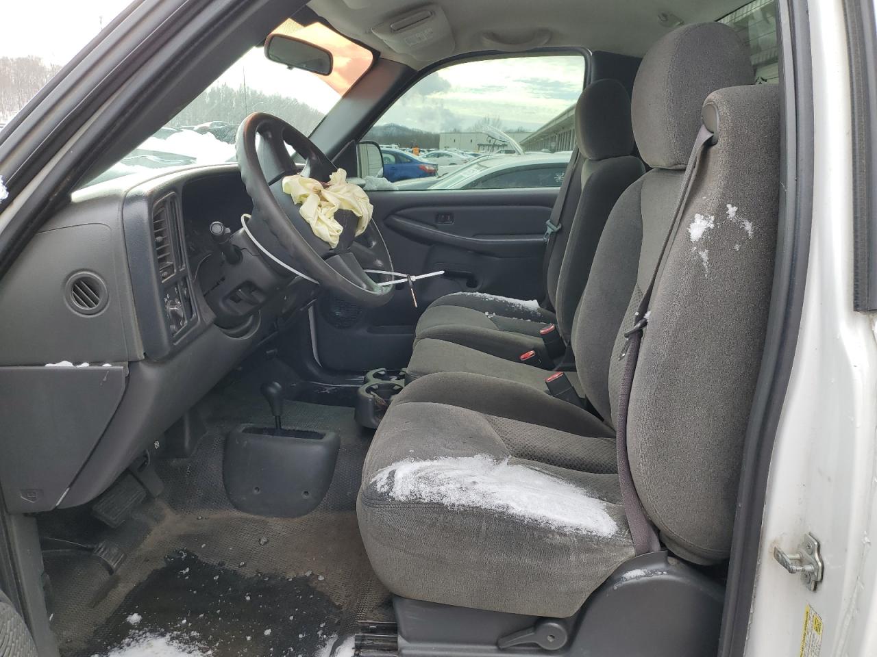2006 Chevrolet Silverado - Image 7
