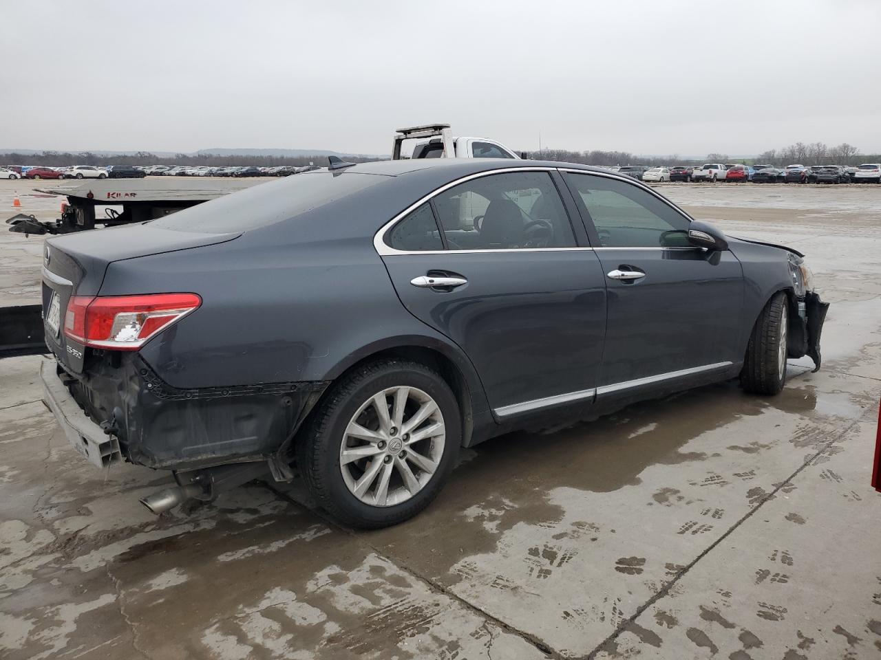 2010 Lexus ES - Image 3