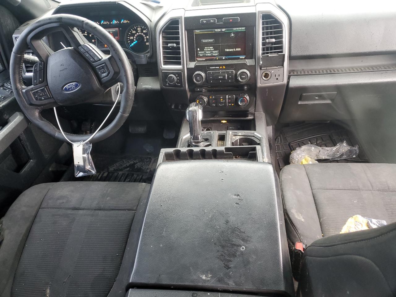2015 Ford F-150 - Image 8