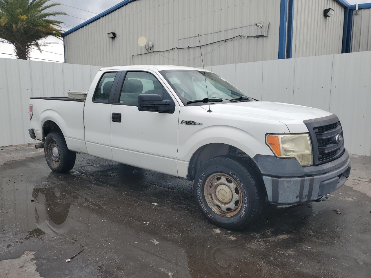 2013 Ford F-150 - Image 4