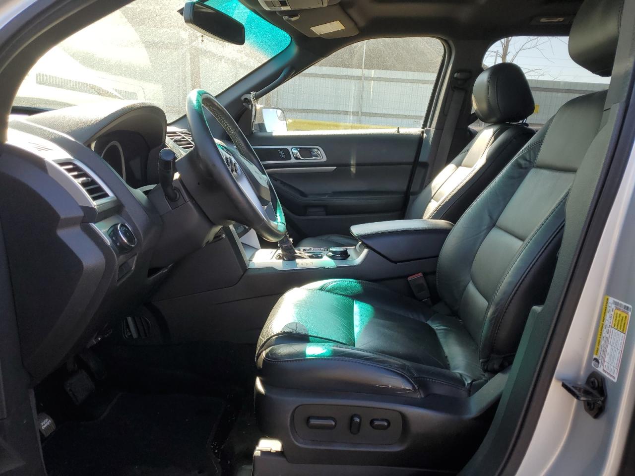 2015 Ford Explorer - Image 7