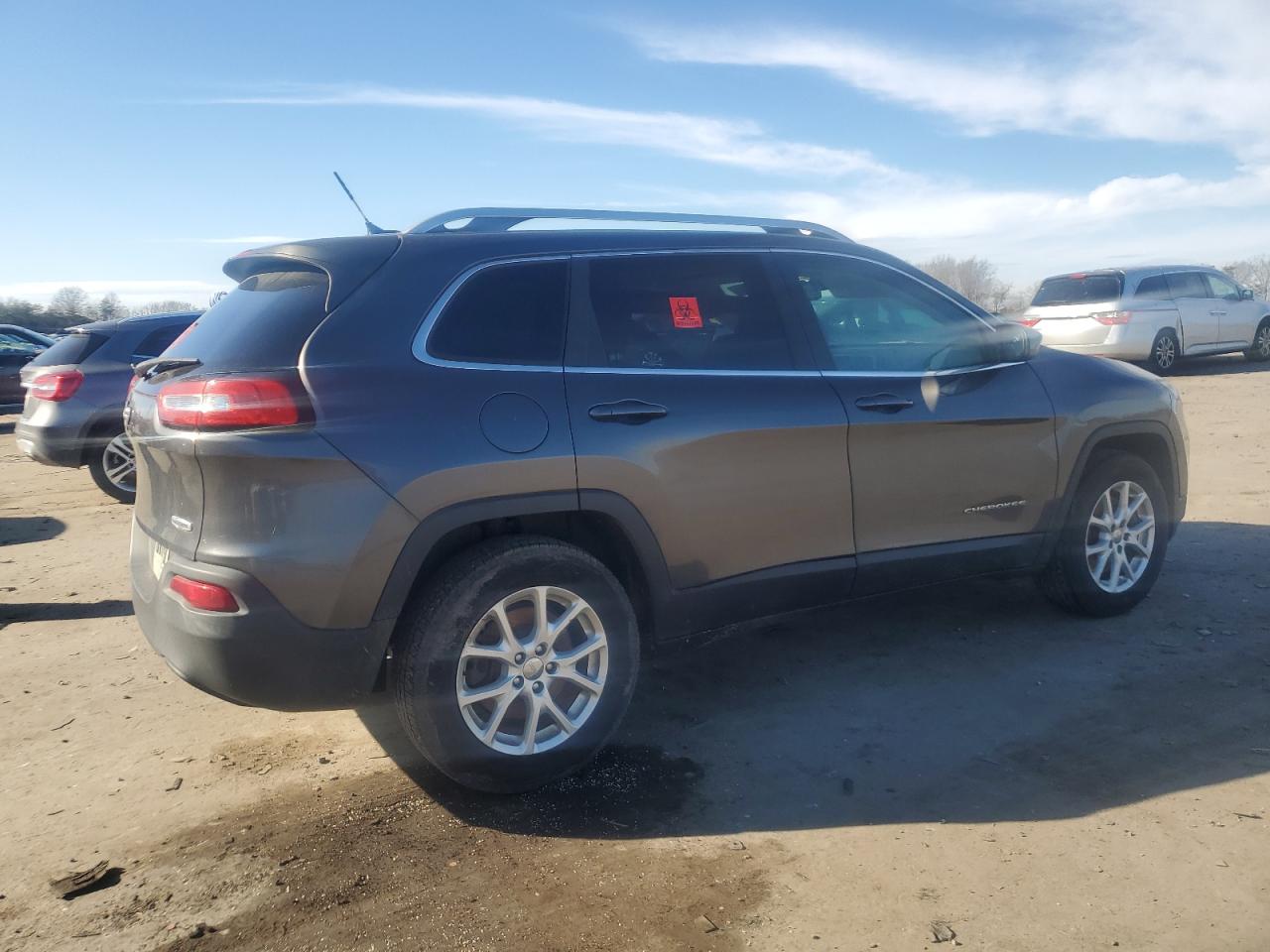 2014 Jeep Grand Cherokee - Image 3