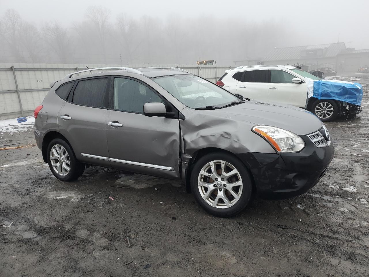 2013 Nissan Rogue - Image 4