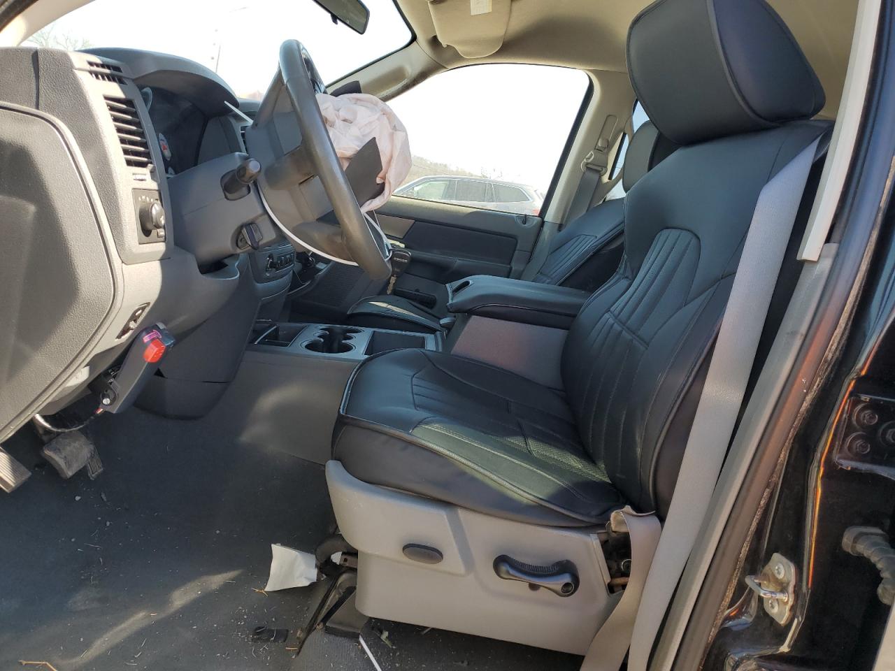 2008 Dodge RAM - Image 7