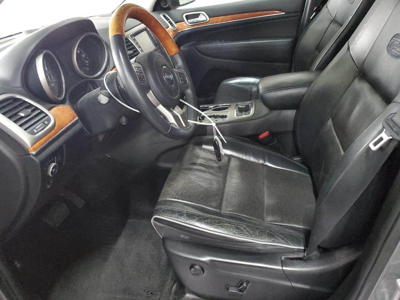 2012 Jeep Grand Cherokee - Image 7