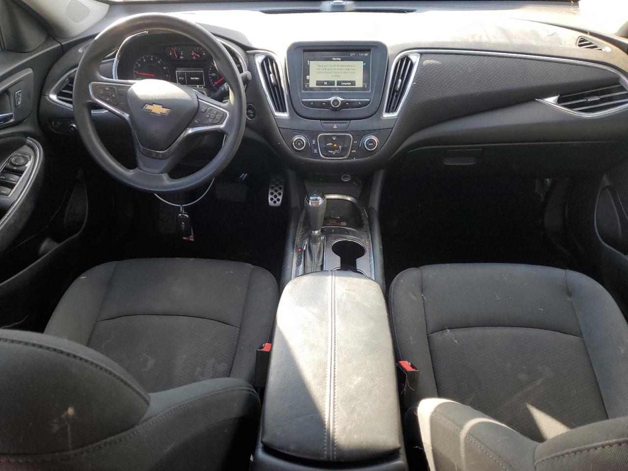2016 Chevrolet Malibu - Image 8