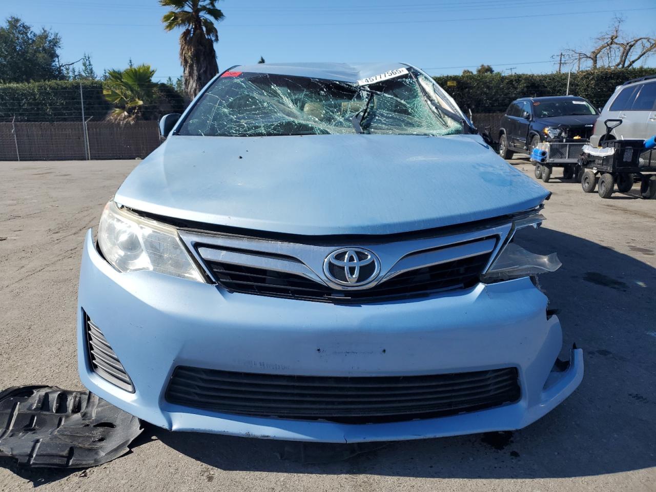 2012 Toyota Camry - Image 5
