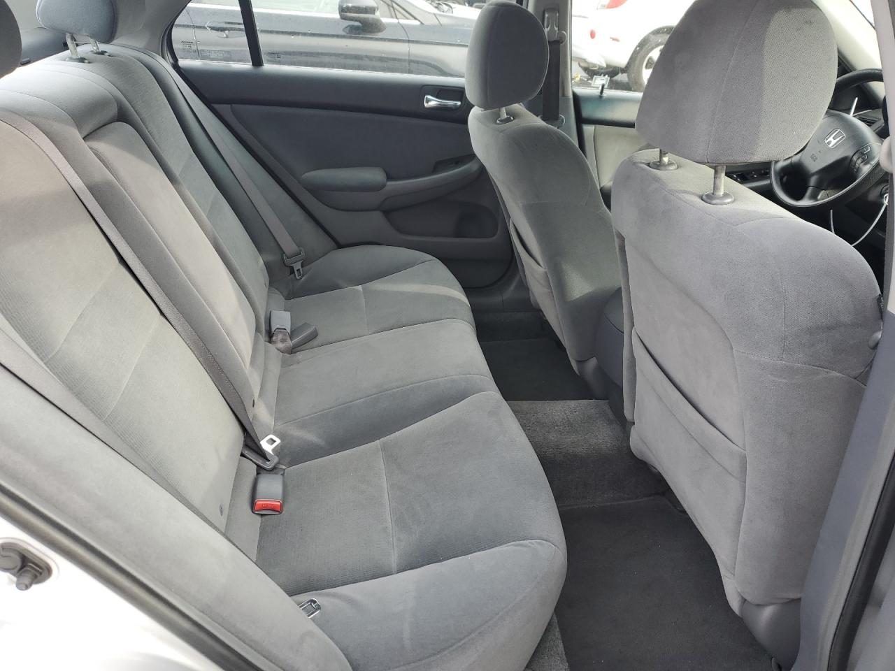 2007 Honda Accord - Image 10
