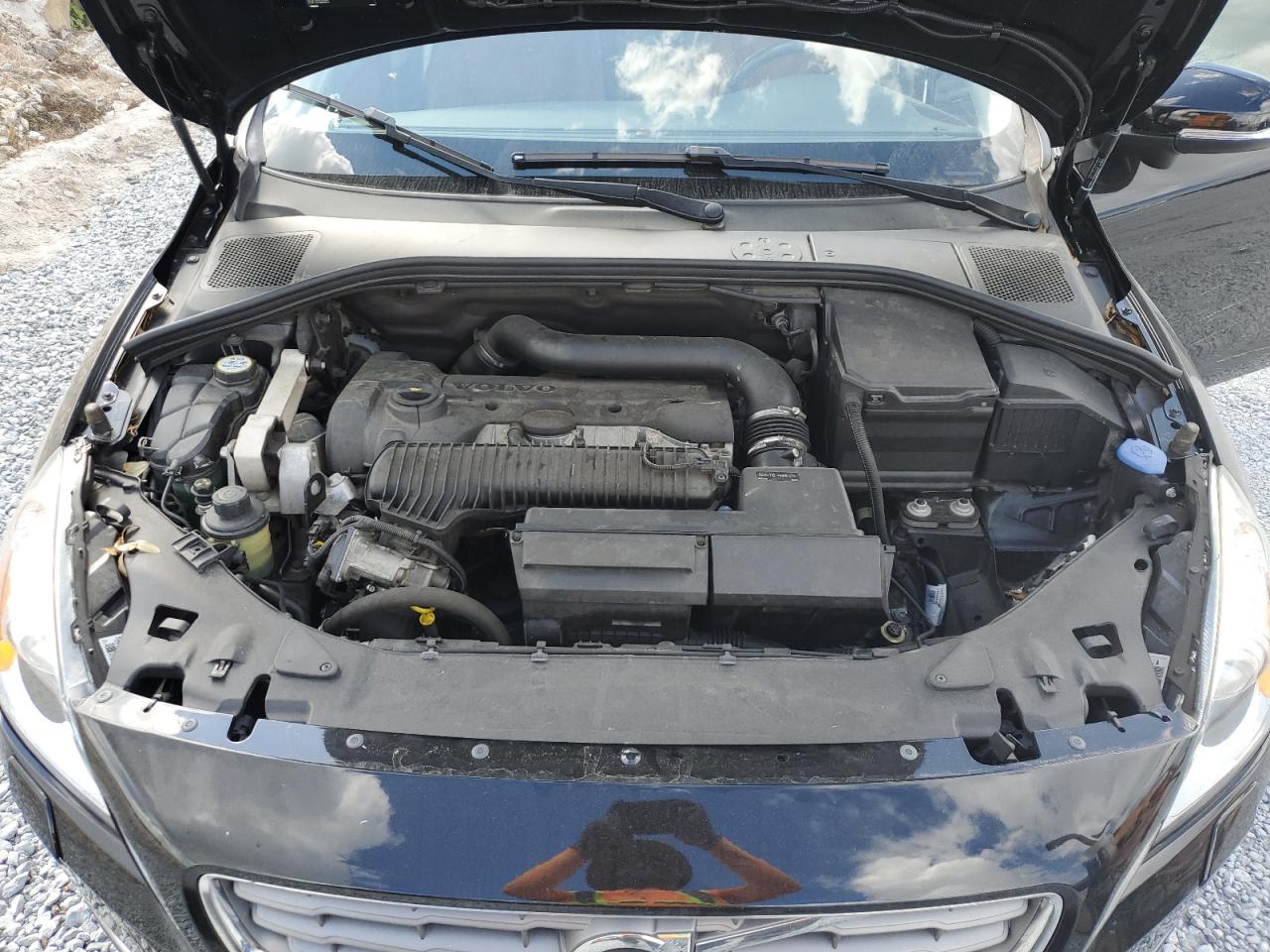 2013 Volvo S60 T5 VIN: YV1612FS8D2200186 Lot: 44957155