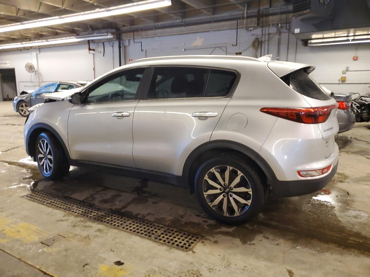 2018 Kia Sportage - Image 2