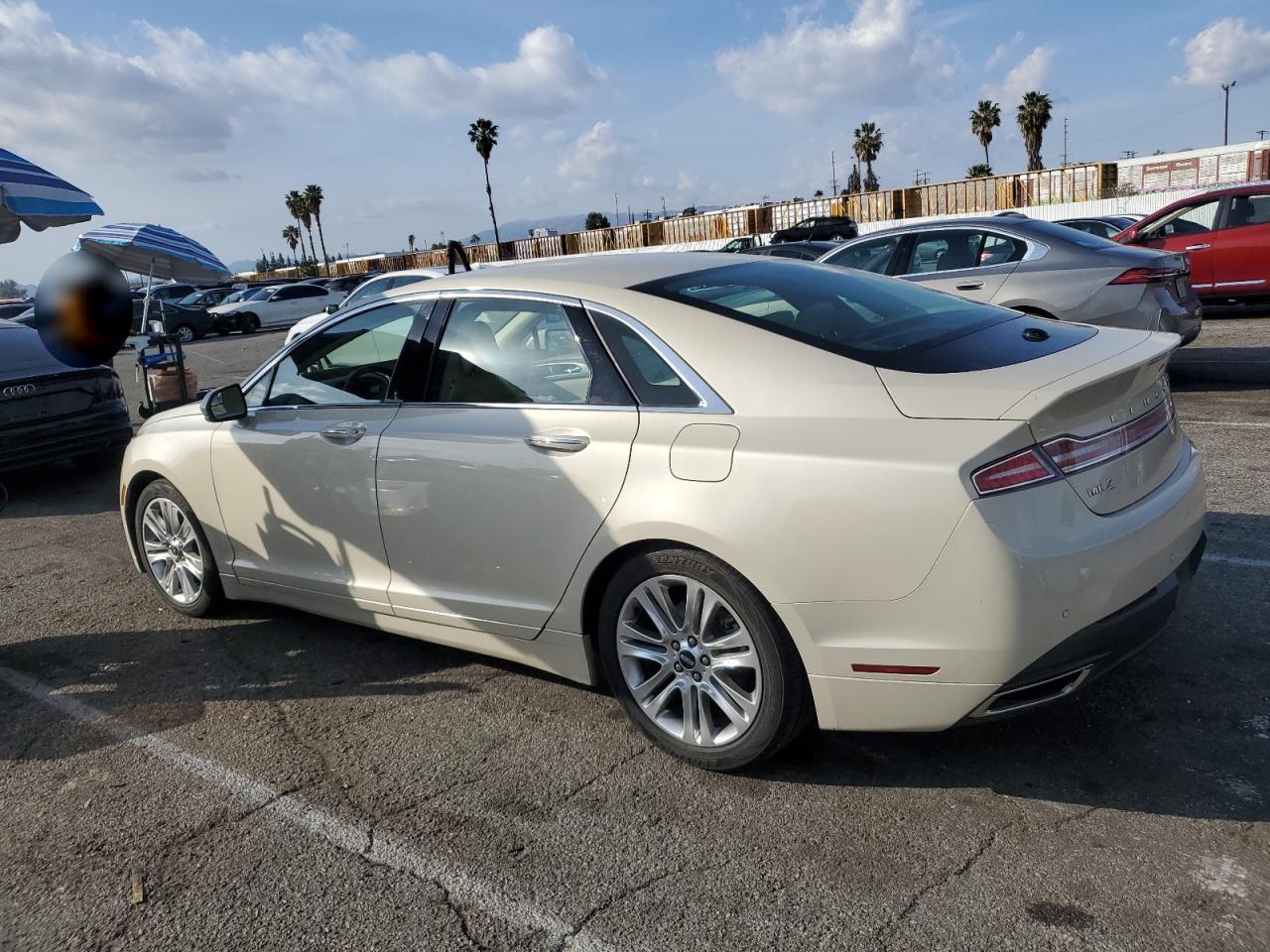 2015 Lincoln MKZ - Image 2