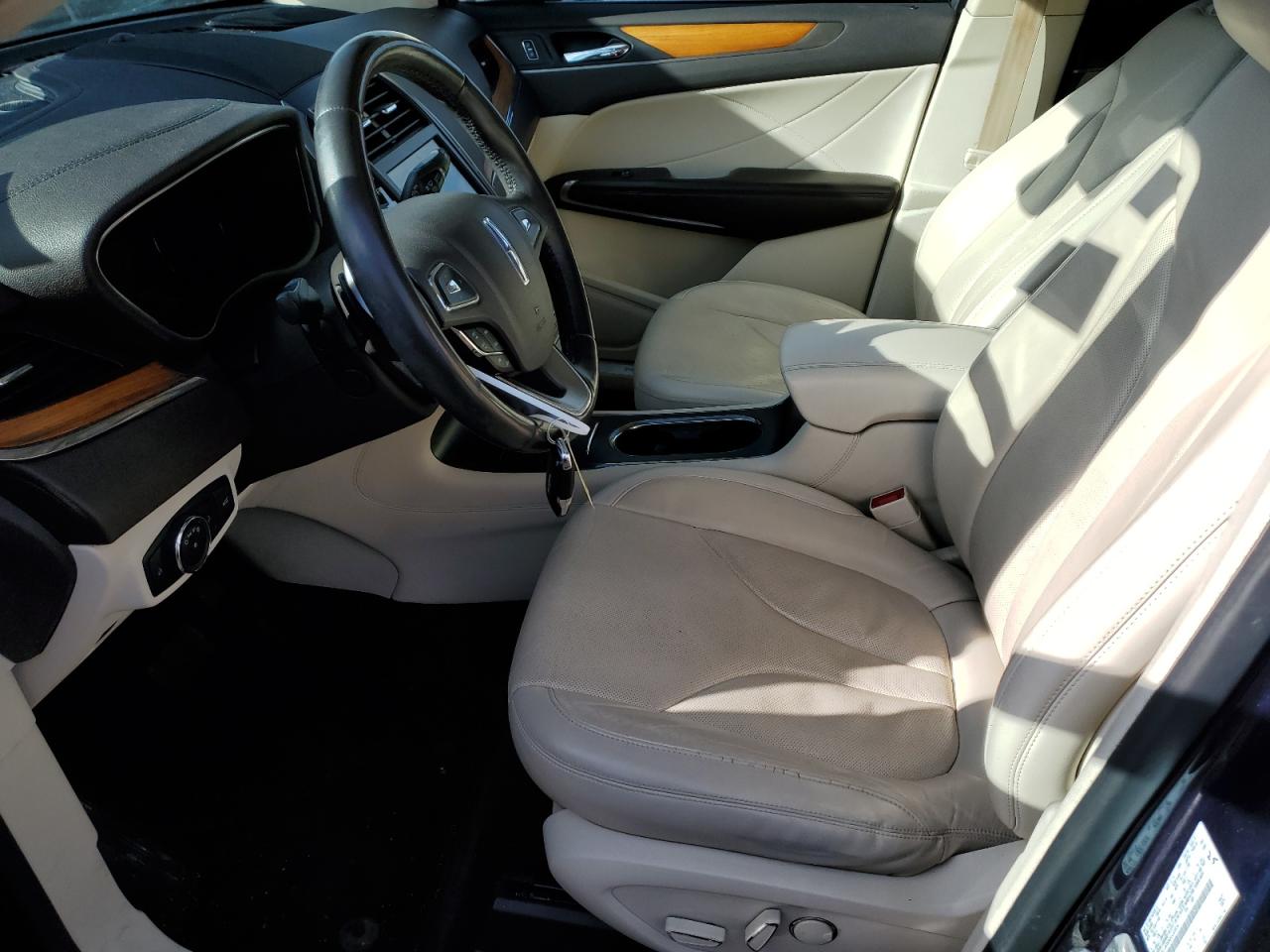 2016 Lincoln MKC - Image 7