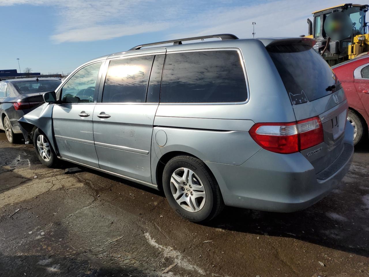 2006 Honda Odyssey - Image 2