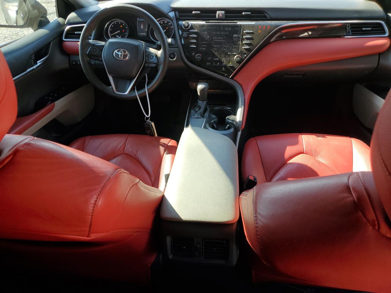 2018 Toyota Camry - Image 8