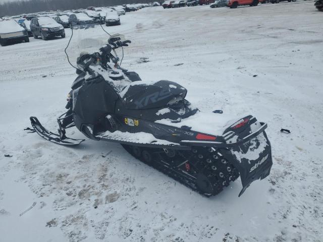 2016 SKIDOO MXZXRS 800
