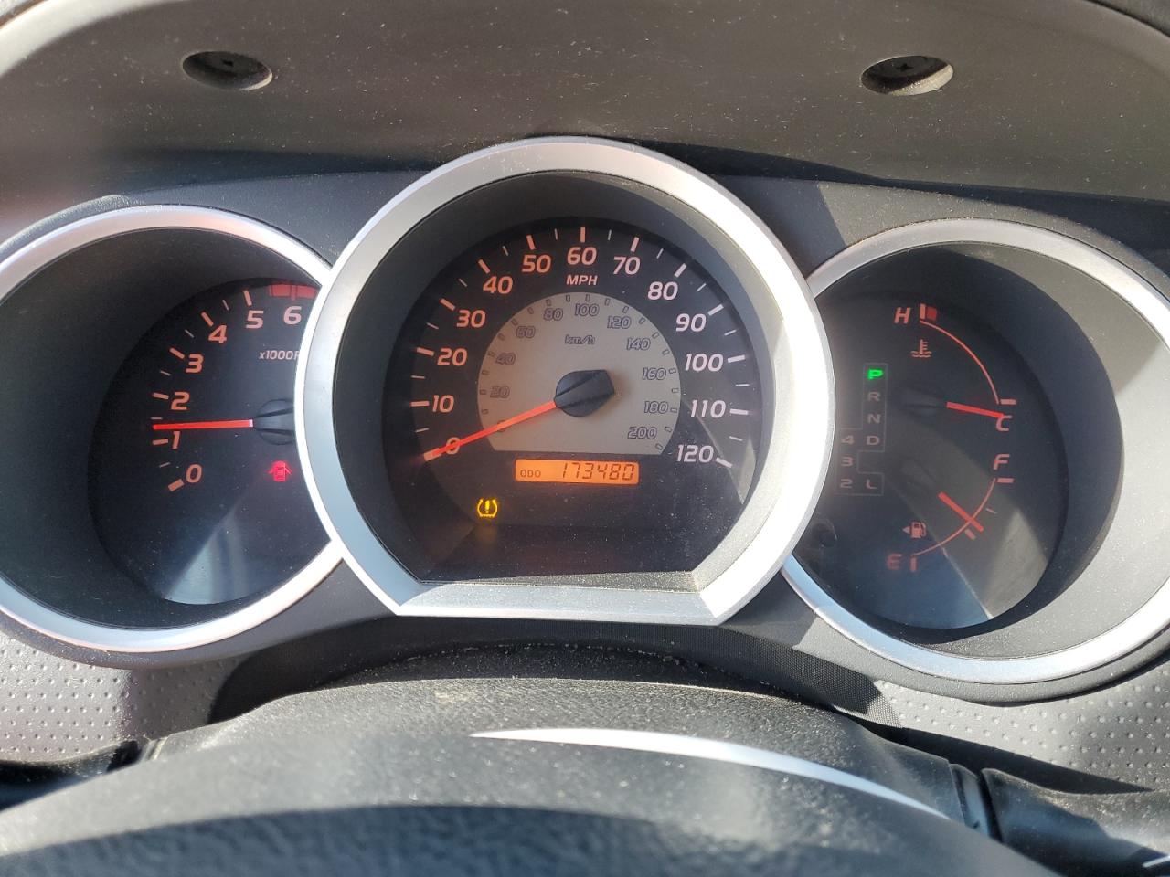 2006 Toyota Tacoma - Image 9
