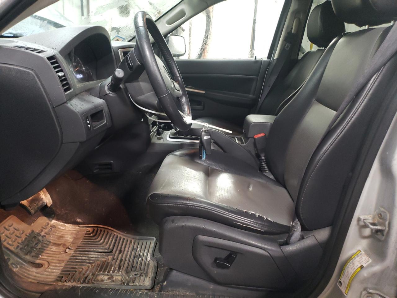 2008 Jeep Grand Cherokee - Image 7
