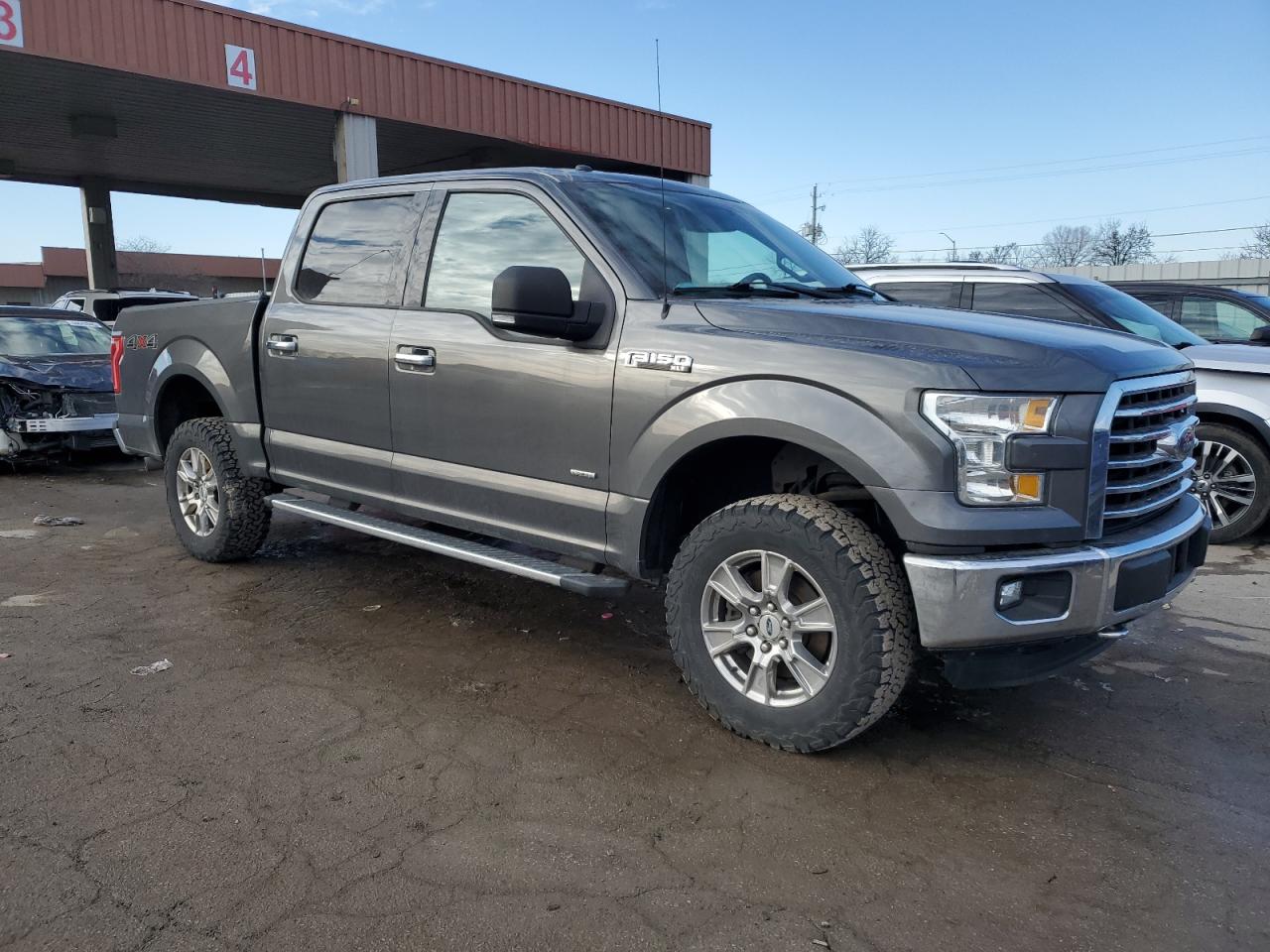 2015 Ford F-150 - Image 4