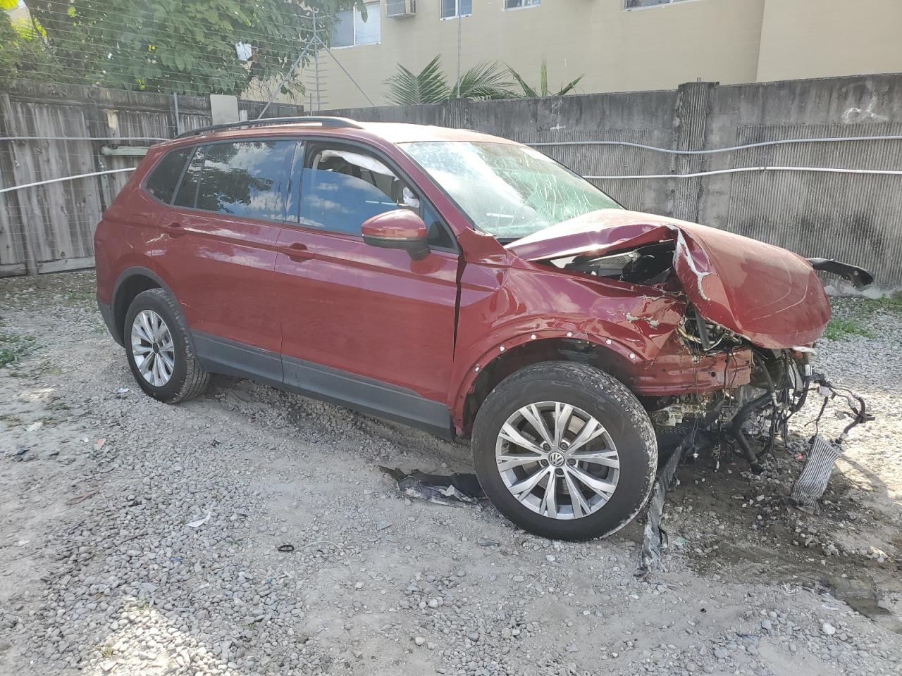 2019 Volkswagen Tiguan - Image 4