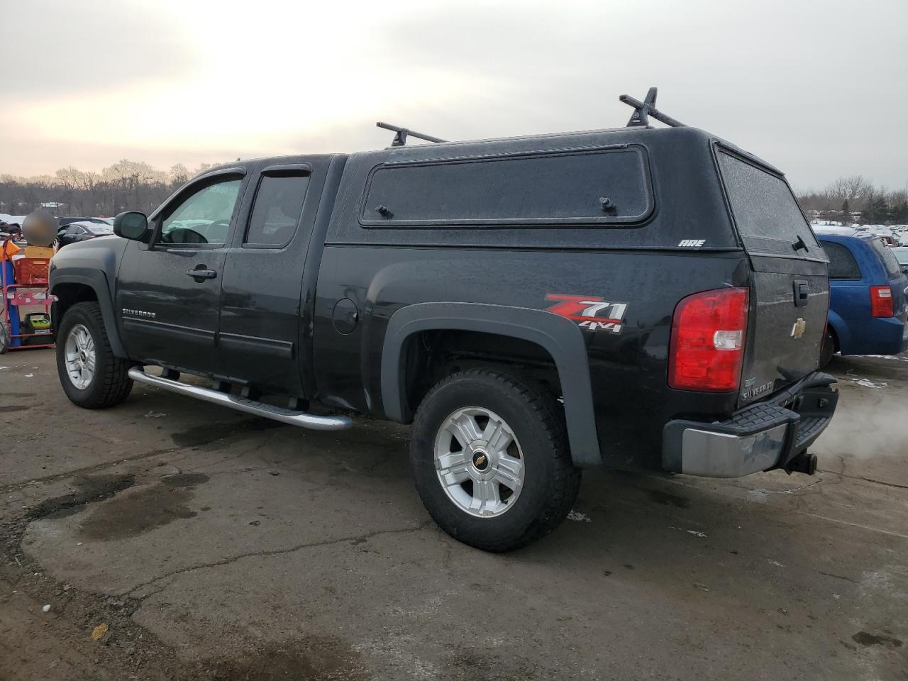 2010 Chevrolet Silverado - Image 2