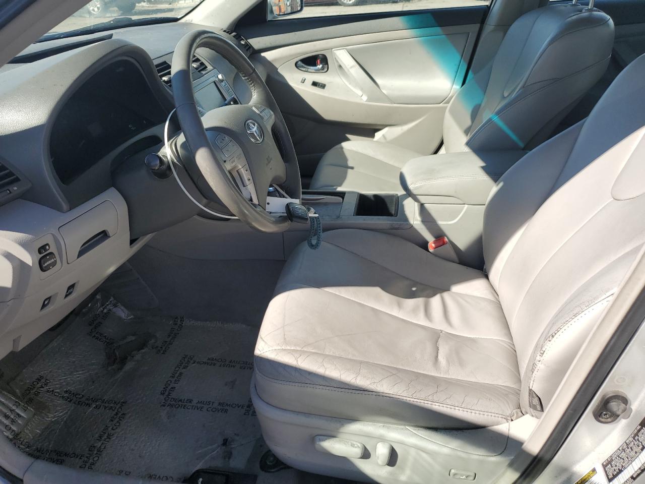 2009 Toyota Camry - Image 7