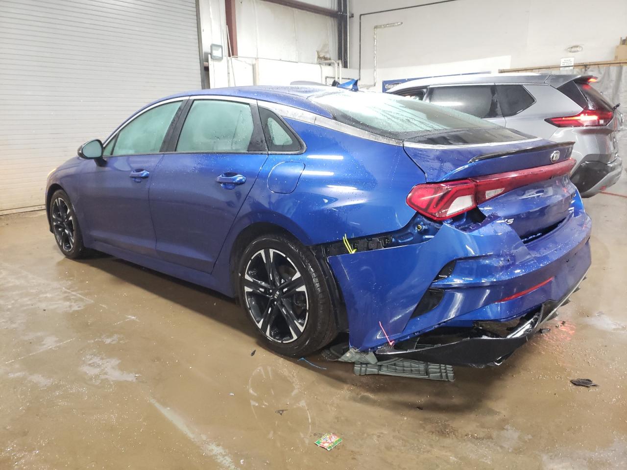 2021 Kia K5 - Image 2