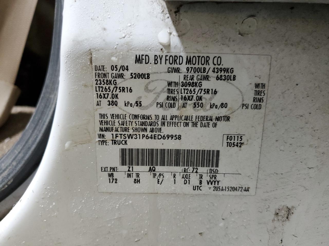 2004 Ford F350 - Image 12