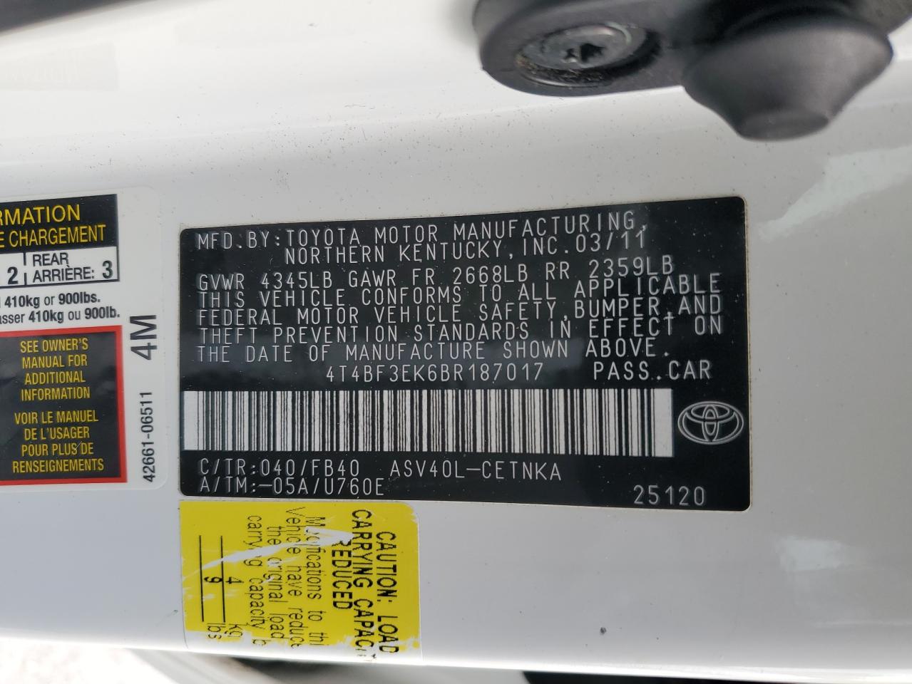 2011 Toyota Camry - Image 12