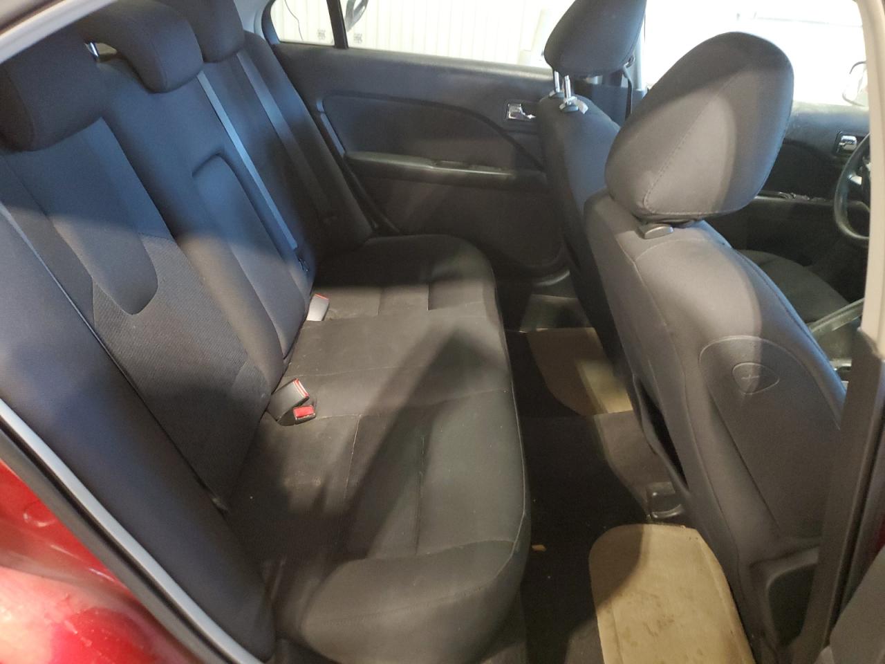 2010 Ford Fusion - Image 10