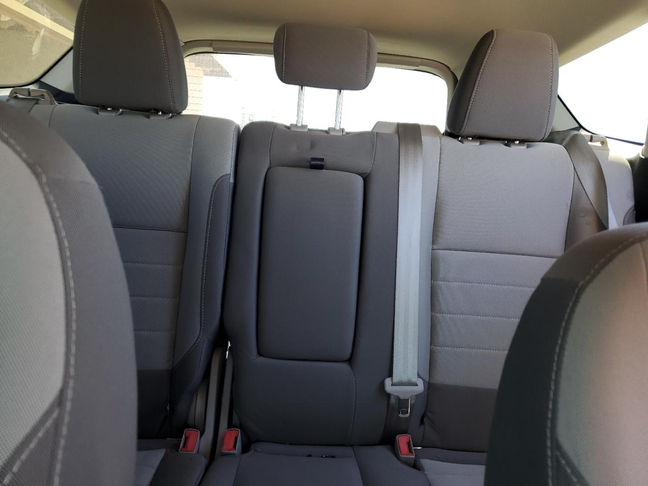 2015 Ford Escape - Image 10