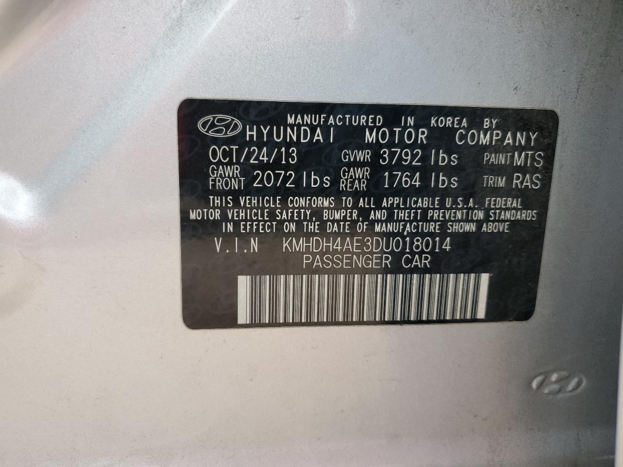 2013 Hyundai Elantra - Image 12