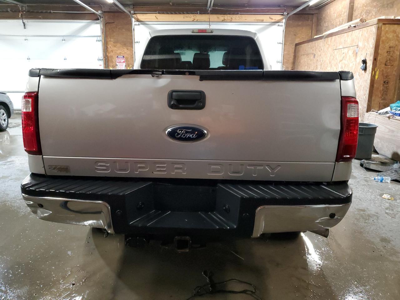 2011 Ford F350 - Image 6